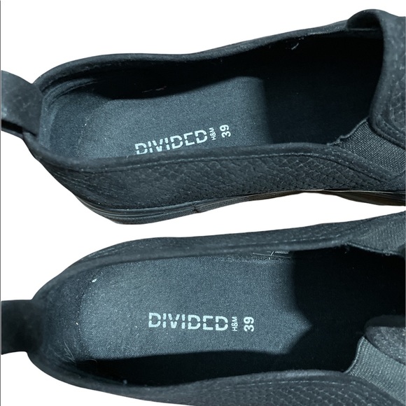 H&M Divided Black Slip on Sneakers Shoes size 39 - Picture 2 of 7